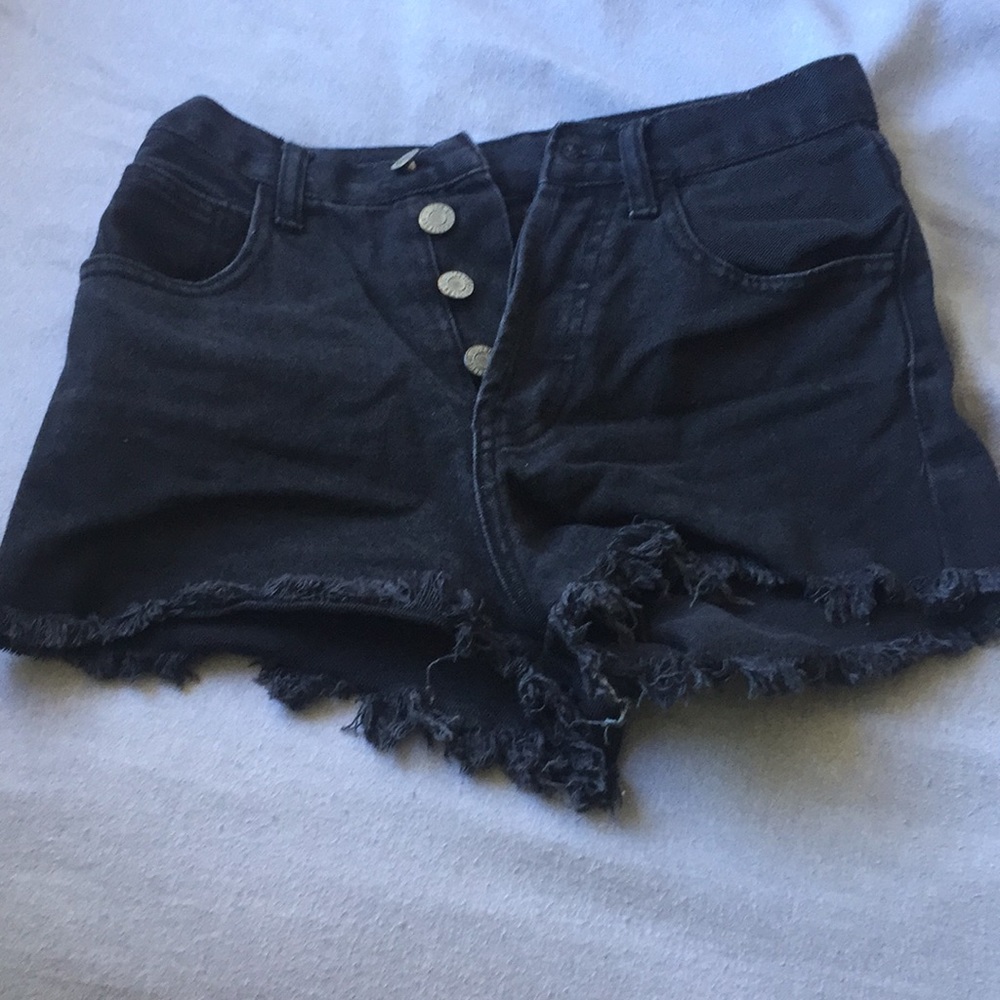 Black brandy melville shorts